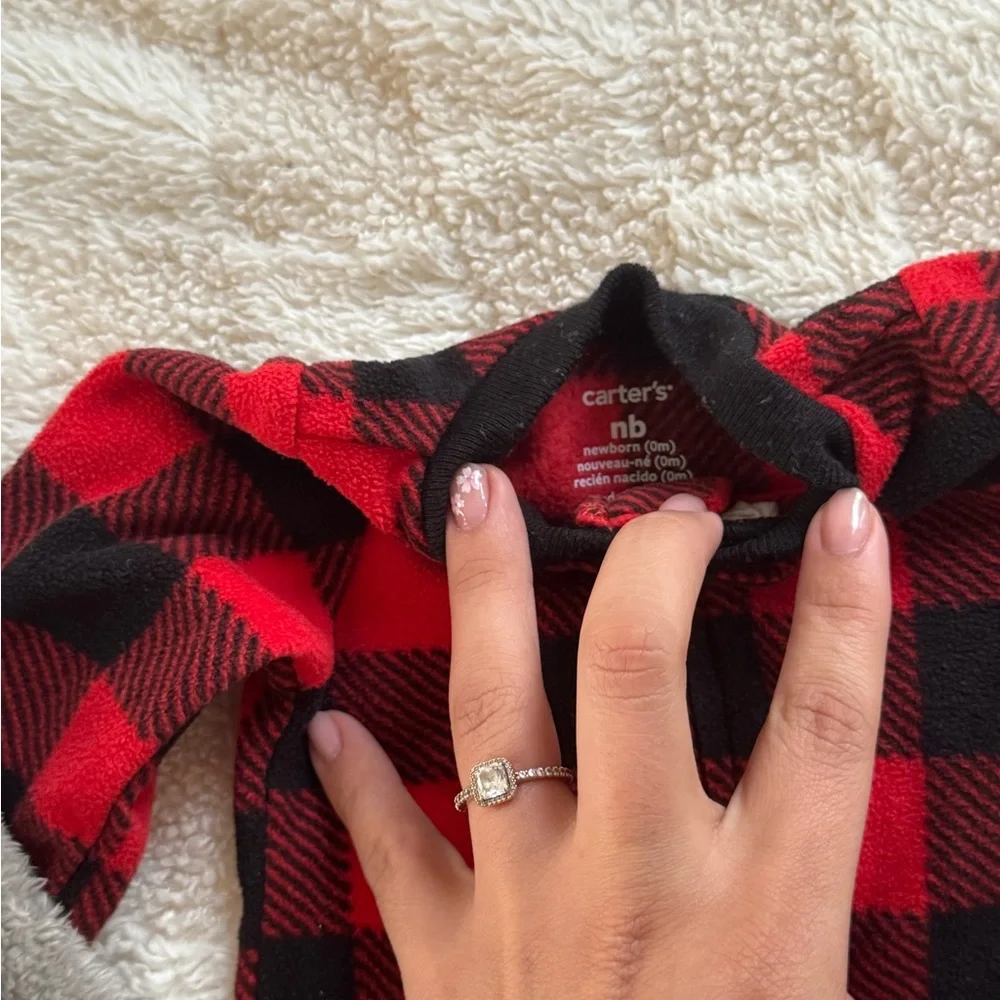 Magnetic Me Gray Footies Set | Newborn - Picture 4 of 9